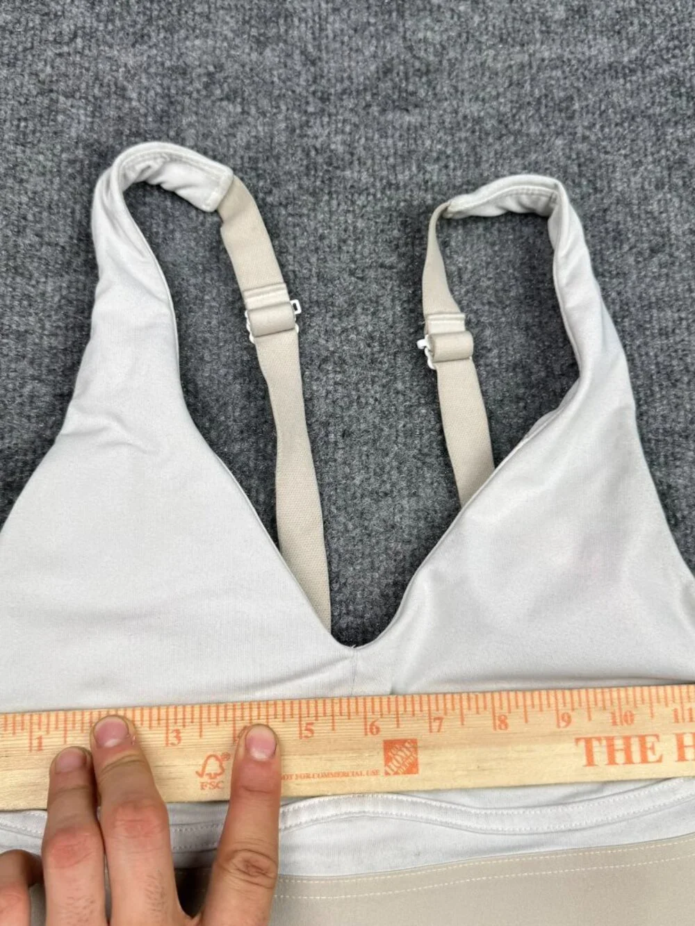 Fabletics Women's Gray Sports Bra Straps No Size Tag L Measurements Needs Wash